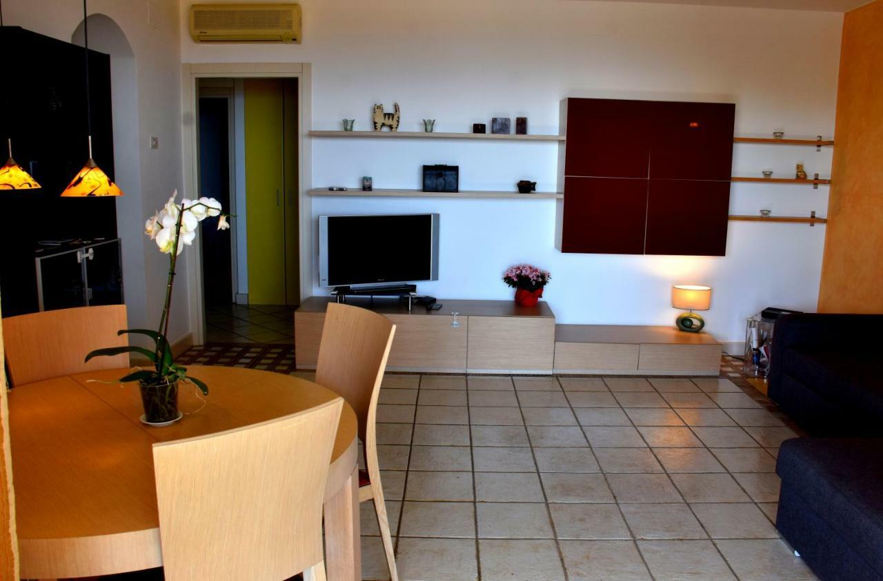 Taormina Sunny Apartment - Taormina Holidays المظهر الخارجي الصورة
