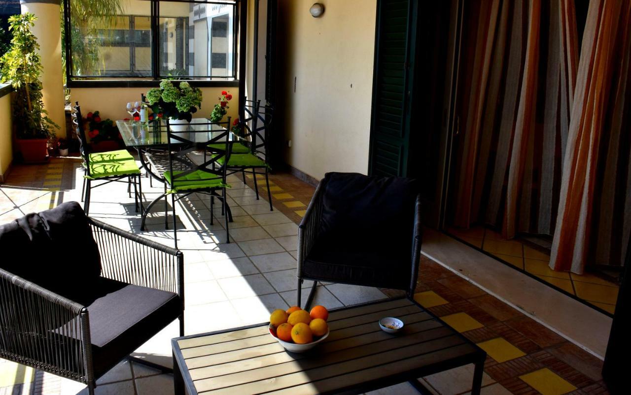 Taormina Sunny Apartment - Taormina Holidays المظهر الخارجي الصورة